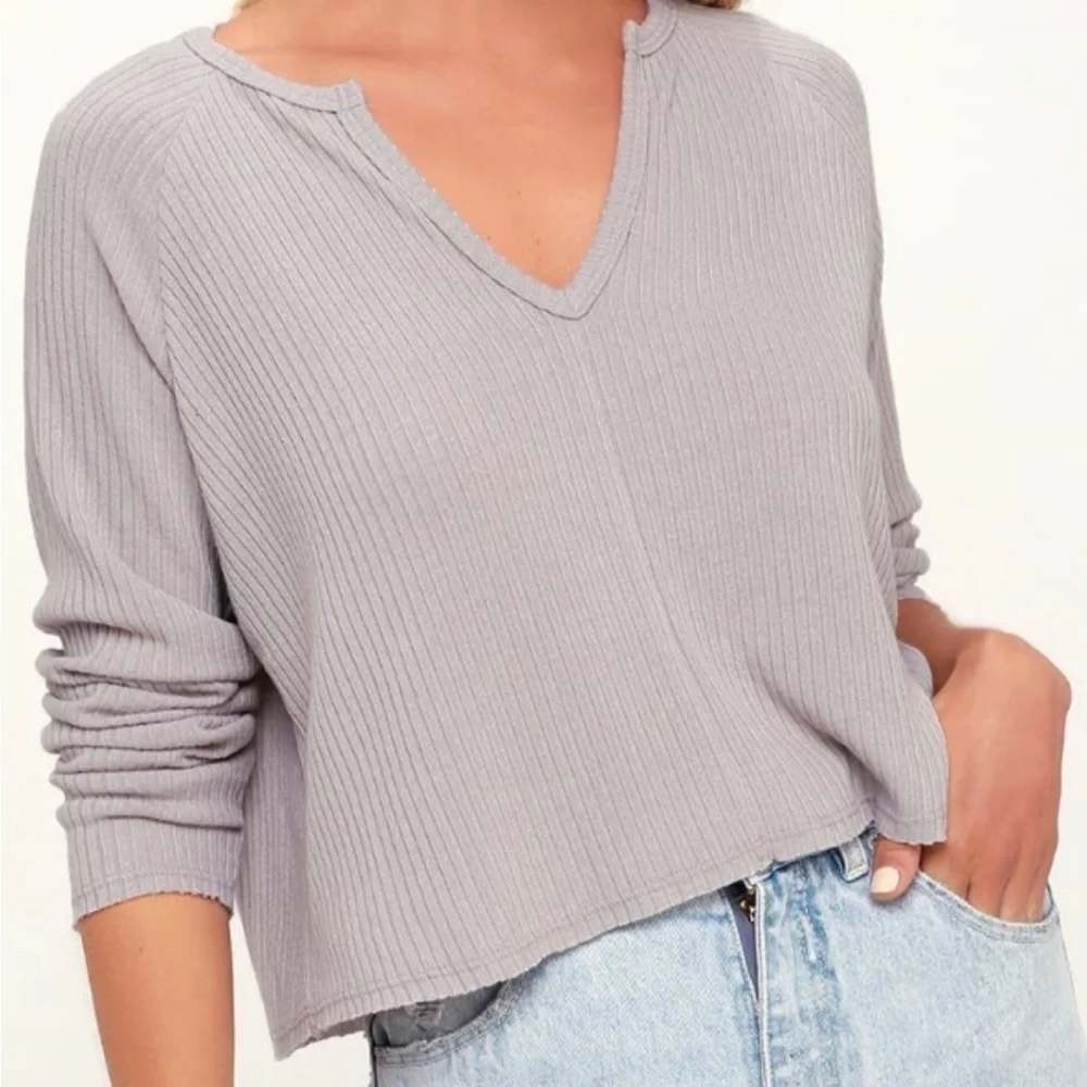 LULUS Lacefield Notched Lavender Long Sleeve Ribbed V-neck Sweater Crop Top XS
